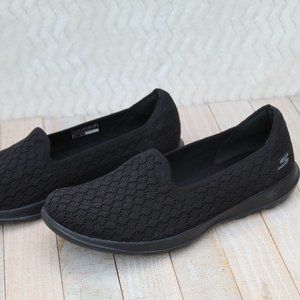 Skechers GOGA Max Black Knit Slip On Shoes, NWOT